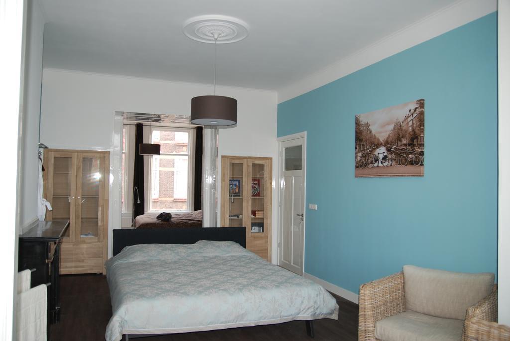 Bed & Breakfast Obrechtstraat Haia Quarto foto